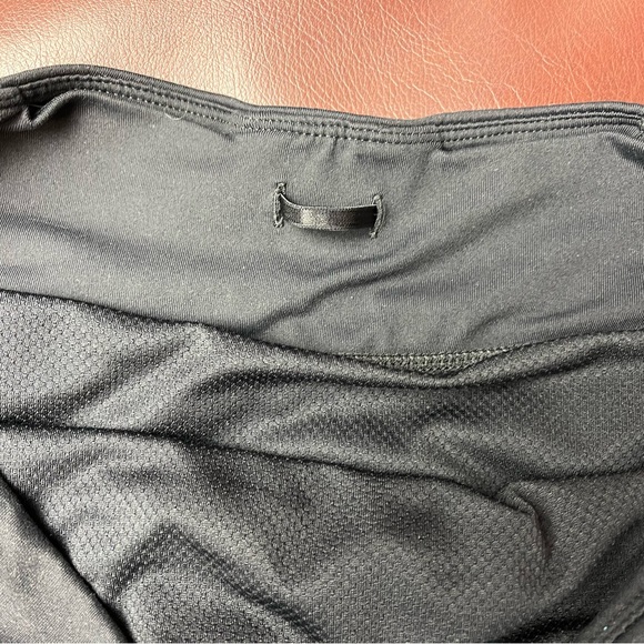 Born Primitive Free Flow Shorts - Black Medium - Picture 6 of 8